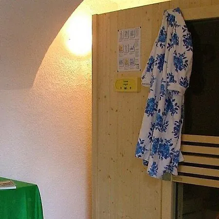Sleeps 2 Pool Wifi